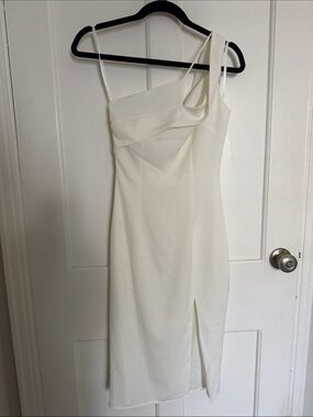 jenna one shoulder dress superdown Jenna One Shoulder Pleated Maxi Dress - Wood